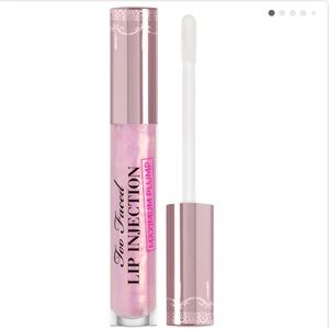 Too Faced Lip Injection Maximum Plump